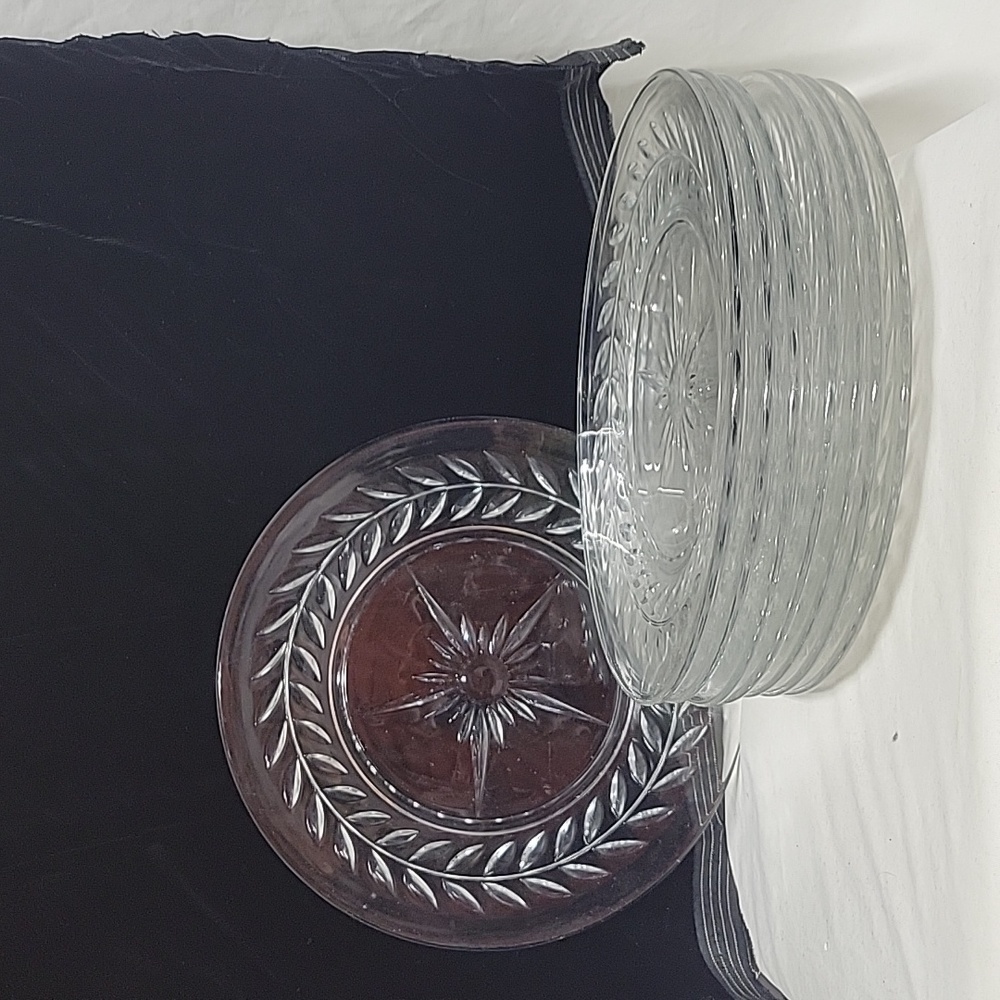 Vintage Clear Cut Glass Plate, Star and Leaf Pattern, Set of 8